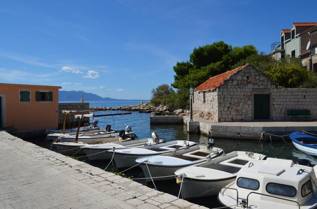 Apartments Palma Gradac  Buitenkant foto